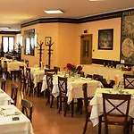 Des Alpes Hotell 3*